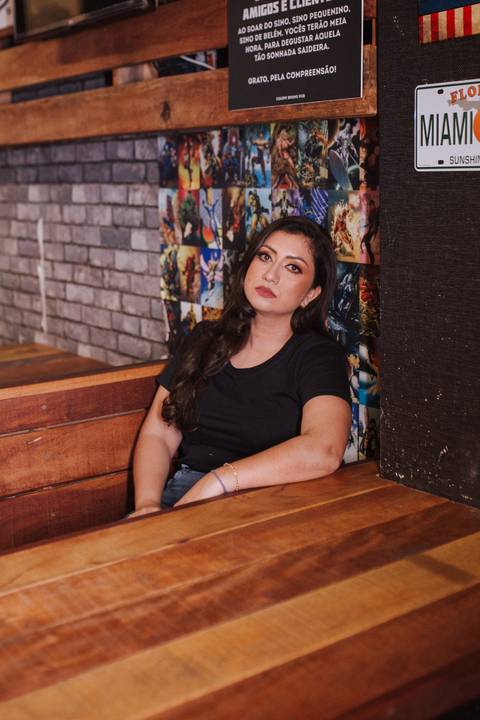 ensaio de casal no bar'