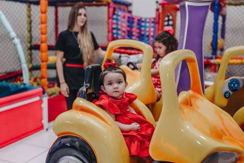 Aniversário de 1 ano com tema de branca de neve'