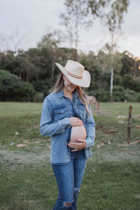 Ensaio de gestante country'