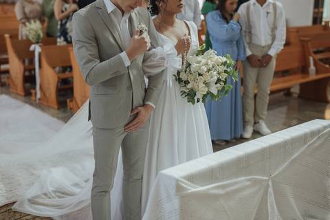 casamento minimalista na igreja'