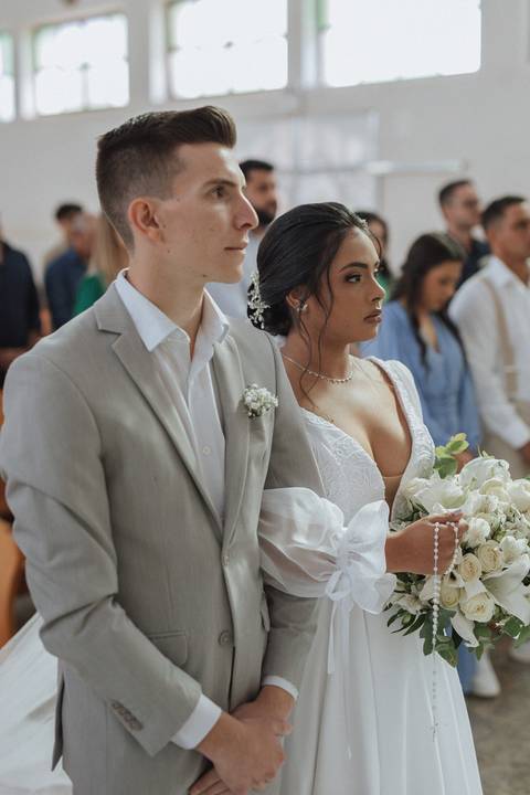 casamento minimalista na igreja'