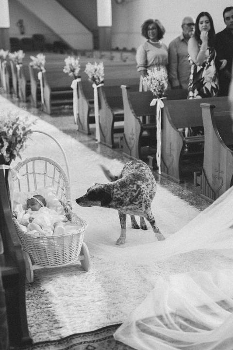 casamento minimalista na igreja'