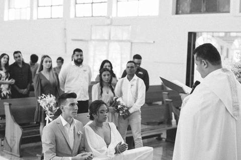 casamento minimalista na igreja'