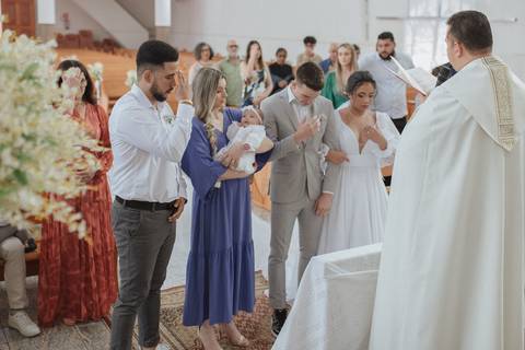 casamento minimalista na igreja'