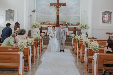 casamento minimalista na igreja'