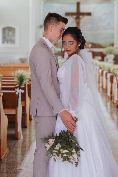 casamento minimalista na igreja'