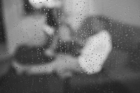 Ensaio em família intimista em casa'