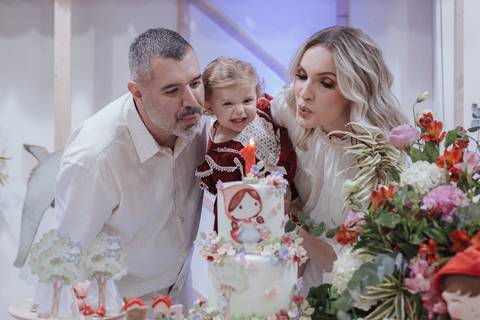 Aniversário infantil com tema da chapeuzinho vermelho'