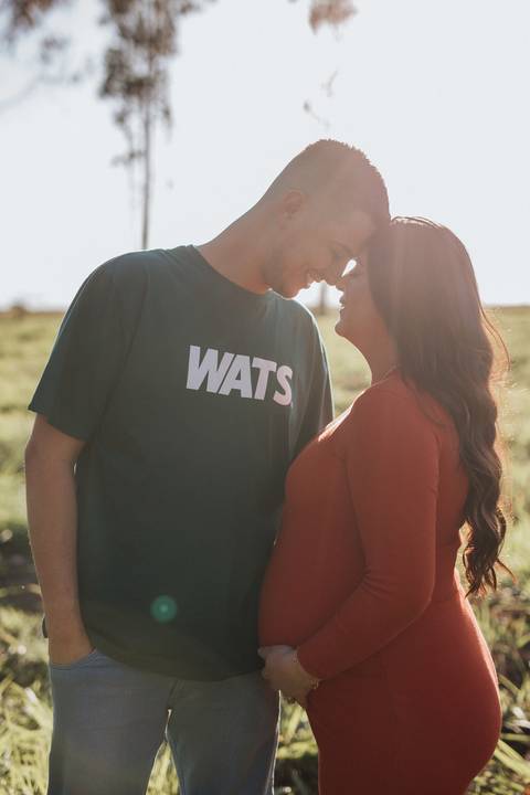 Ensaio de gestante no campo '