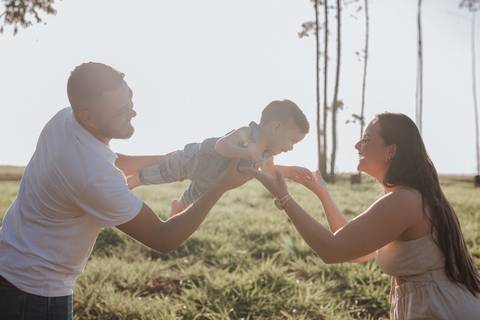 Ensaio em família no campo'