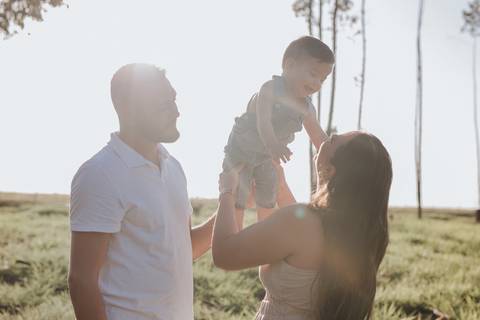 Ensaio em família no campo'