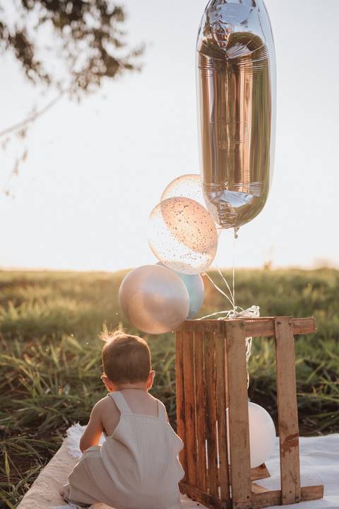 ensaio infantil no campo '