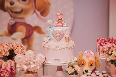 Aniversário infantil com tema da patrulha canina'