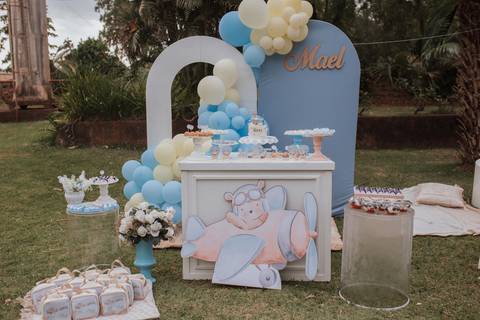 Aniversário infantil com tema do ursinho aviador'