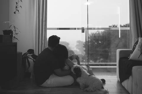 Ensaio de casal em casa'