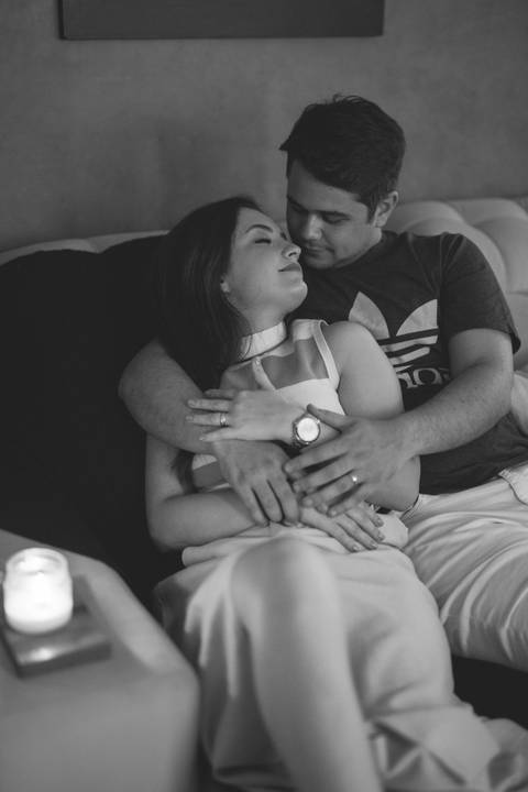 Ensaio de casal em casa'