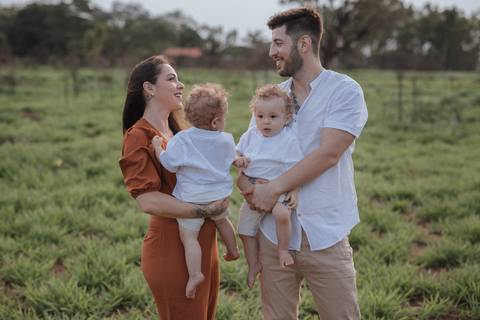 ensaio em família no campo'