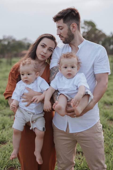 ensaio em família no campo'