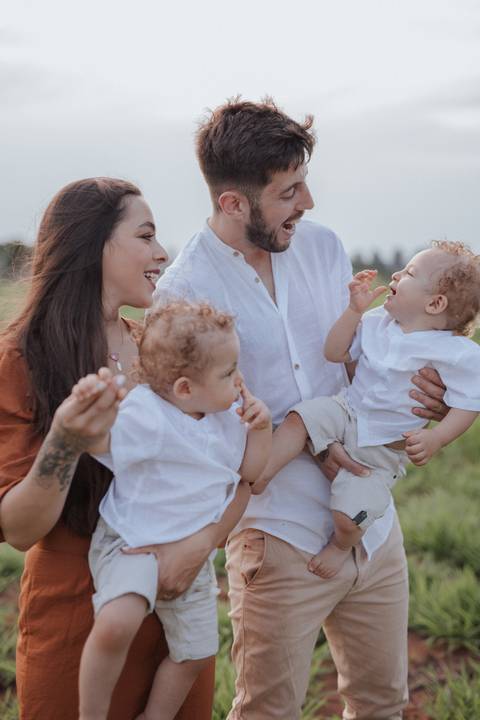 ensaio em família no campo'