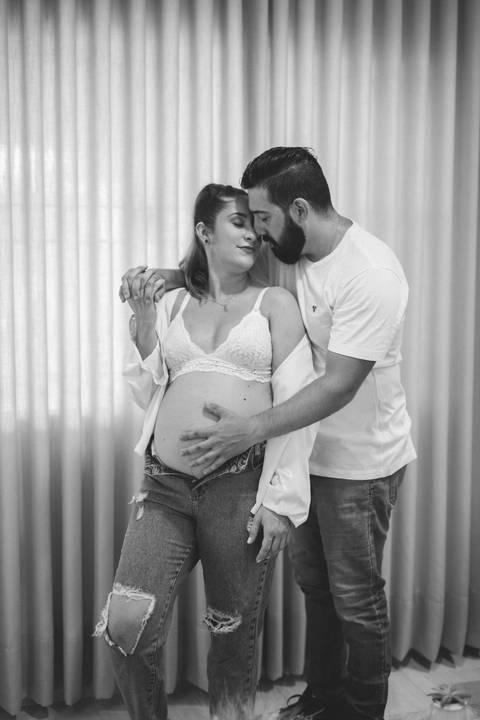 Ensaio de gestante em casa'