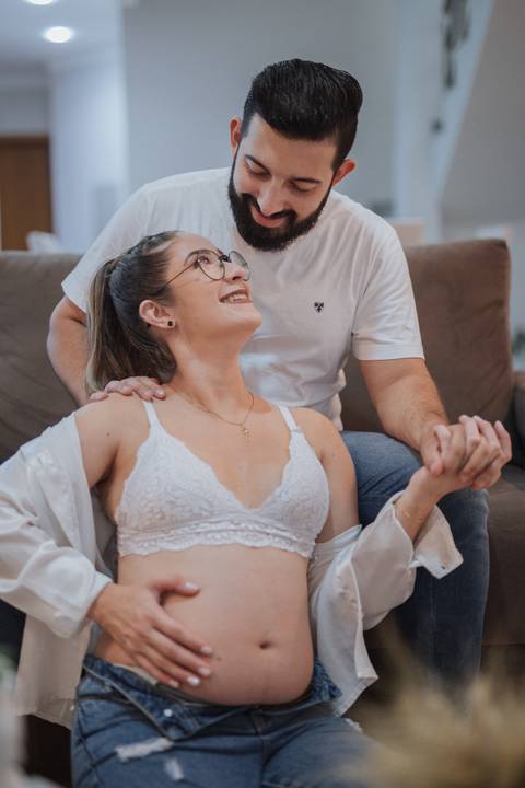 Ensaio de gestante em casa'