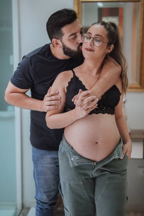 Ensaio de gestante em casa'