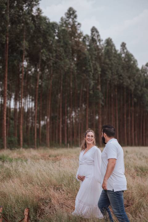 inspiração de ensaio de gestante no campo'