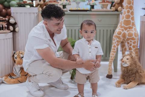 Aniversário infantil com tema de Safari'