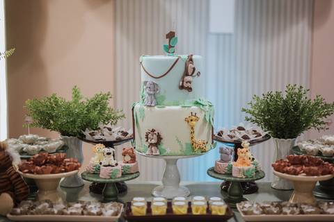 Aniversário infantil com tema de Safari'