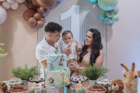 Aniversário infantil com tema de Safari'