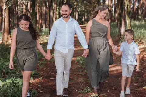 Ensaio em família no campo'