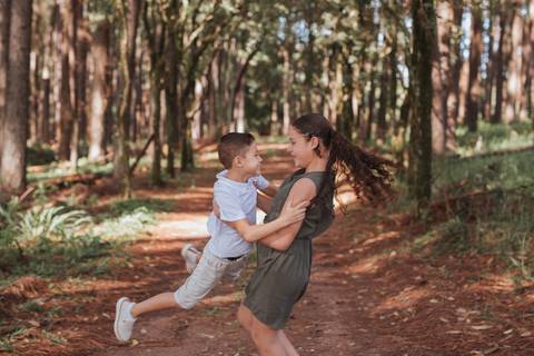 Ensaio em família no campo'