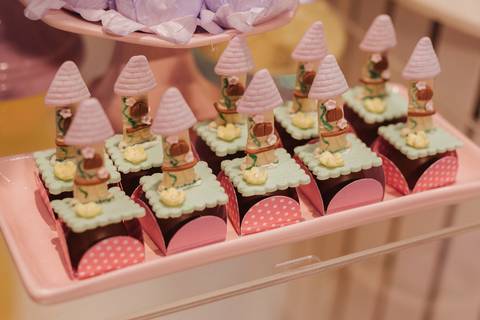 Aniversário infantil com tema da rapunzel '