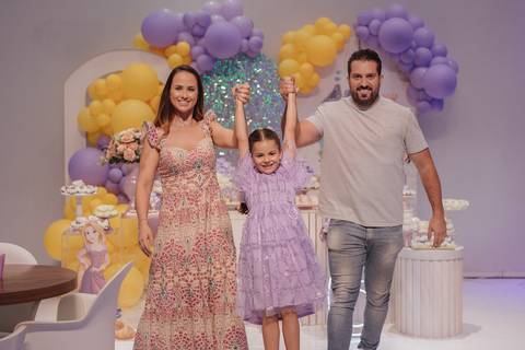 Aniversário infantil com tema da rapunzel '