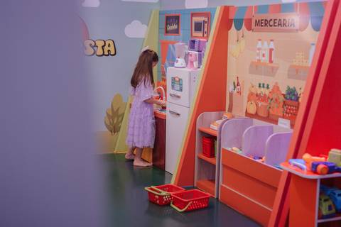 Aniversário infantil com tema da rapunzel '