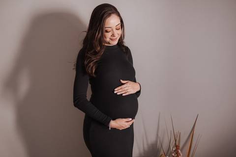 Ensaio de gestante em casa'