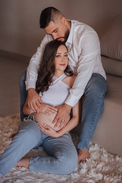 Ensaio de gestante em casa'