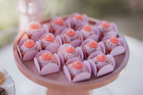 Aniversário infantil com tema de Flor'