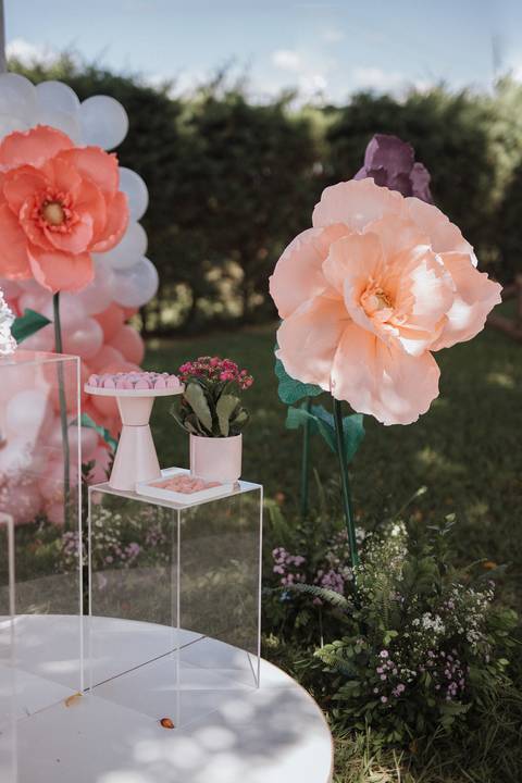 Aniversário infantil com tema de Flor'