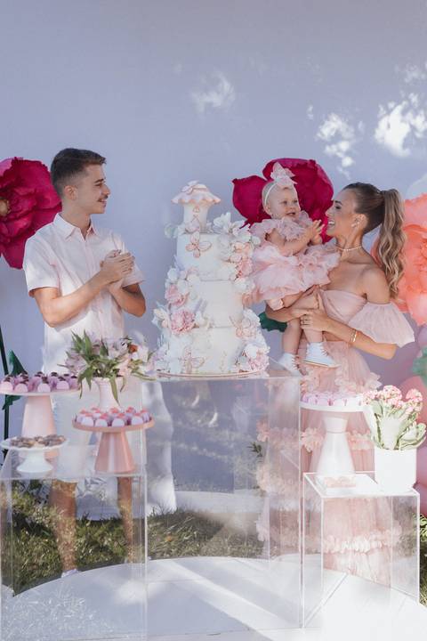 Aniversário infantil com tema de Flor'