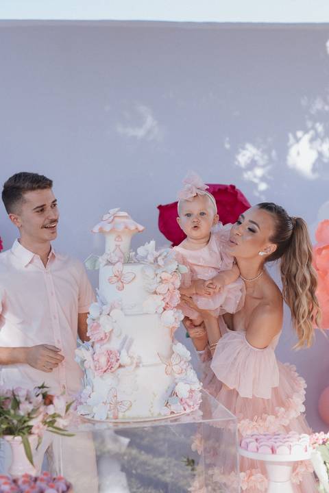 Aniversário infantil com tema de Flor'