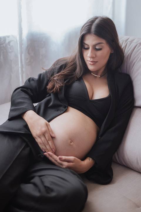 Ensaio de gestante em casa'