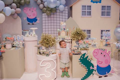 Aniversário infantil com tema de Peppa Pig'