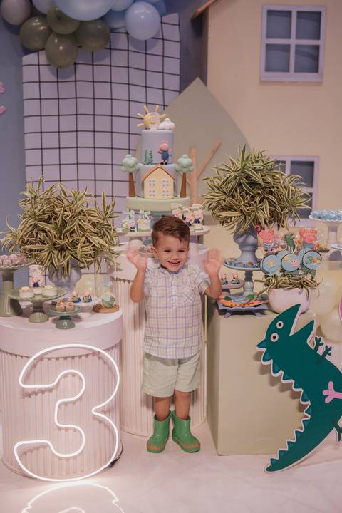 Aniversário infantil com tema de Peppa Pig'