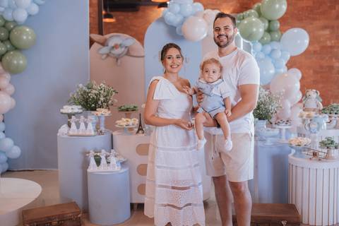 Aniversário infantil com tema de ursinho aviador'