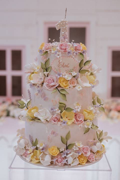 Aniversário infantil com tema de jardim encantado'