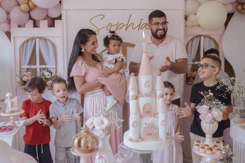 Aniversário infantil com tema de princesa'