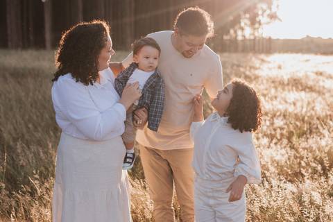 ensaio em família no campo'