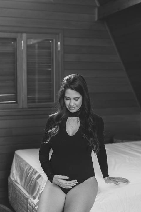 Ensaio de gestante na cabana'