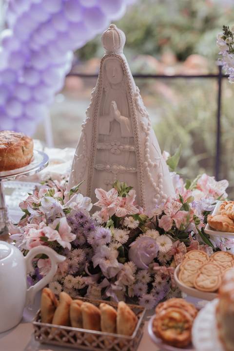 Chá de bebe minimalista'